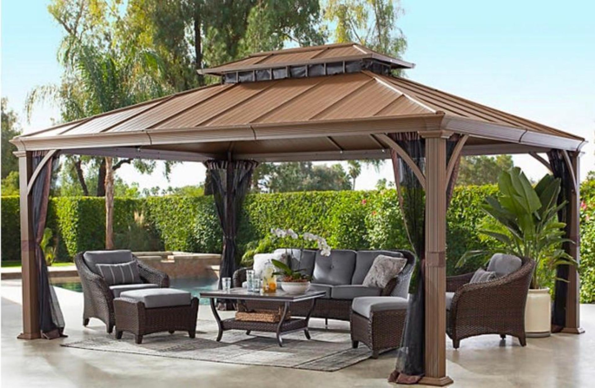 Gazebo, Pellet Grill