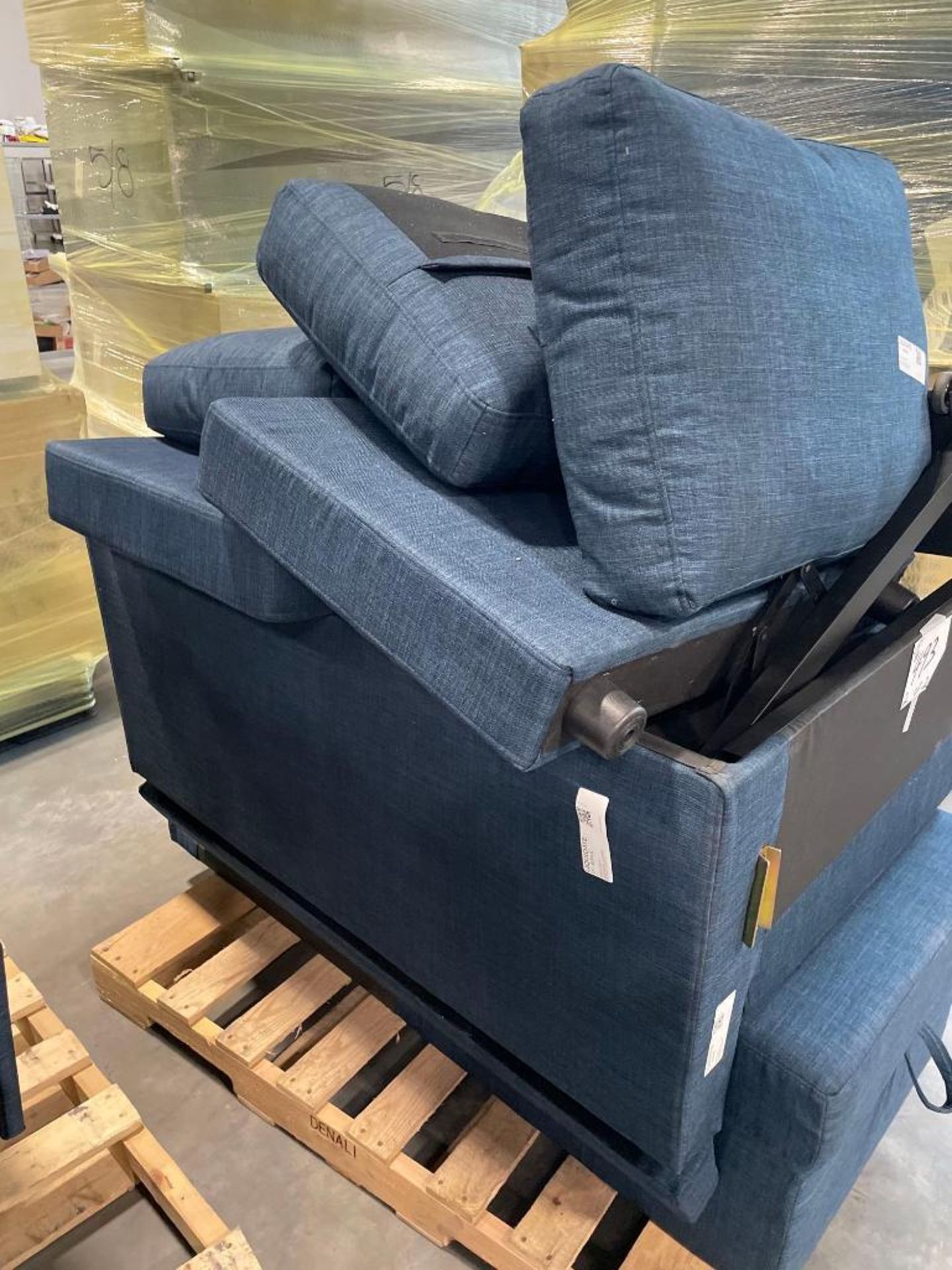 pallet of blue sofa or possible sectional? - Image 9 of 10