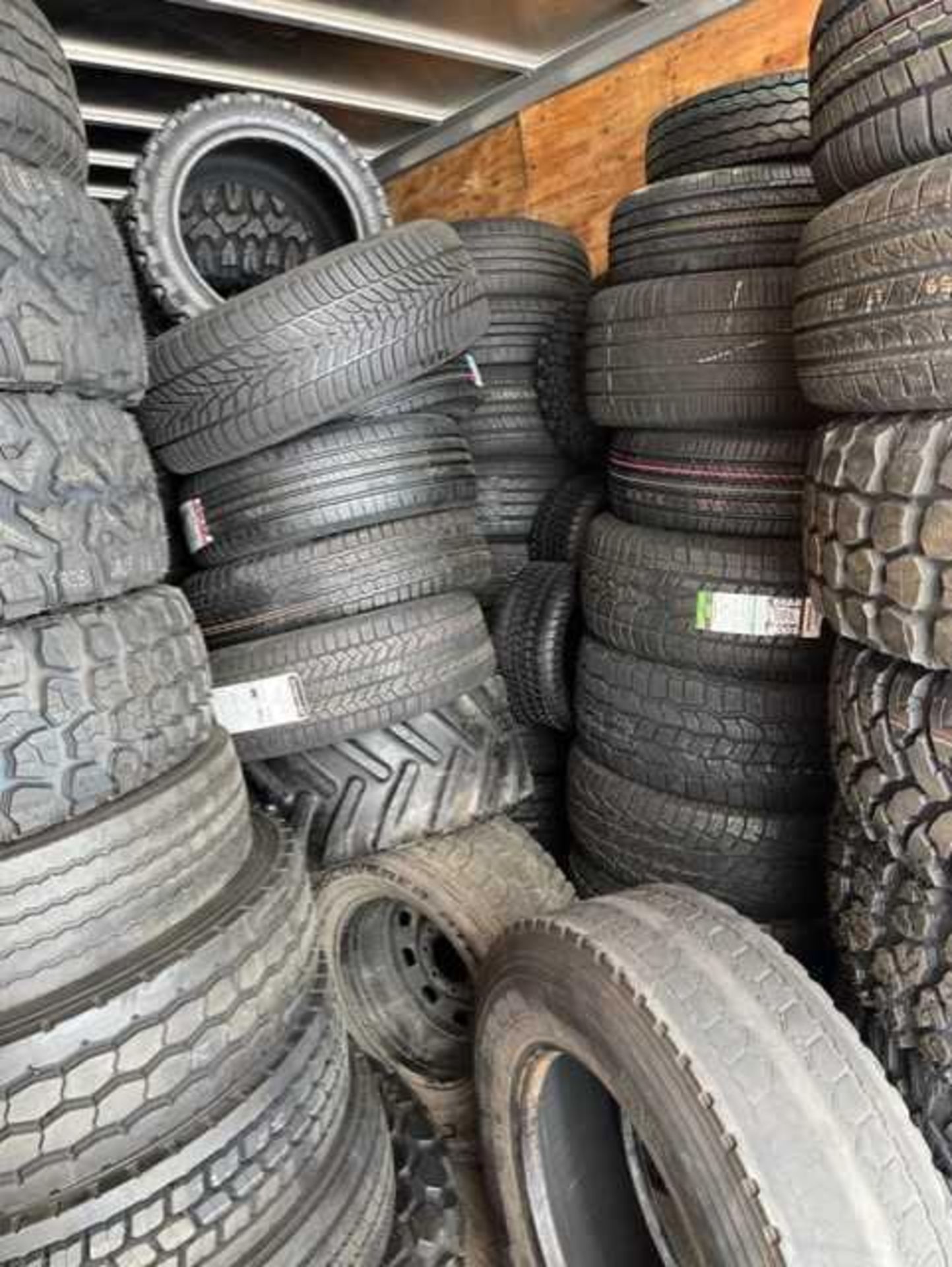 TIRES - Image 4 of 6