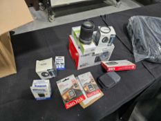 Canon Rebel T7 Camera and accessoires