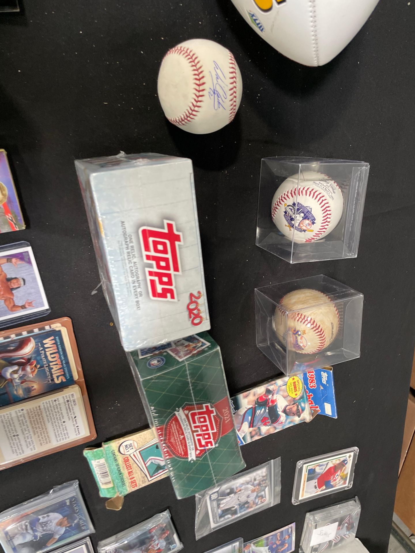 Sports cards and memorabilia - Image 5 of 10