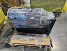 Pallet- Z Grill outside of box