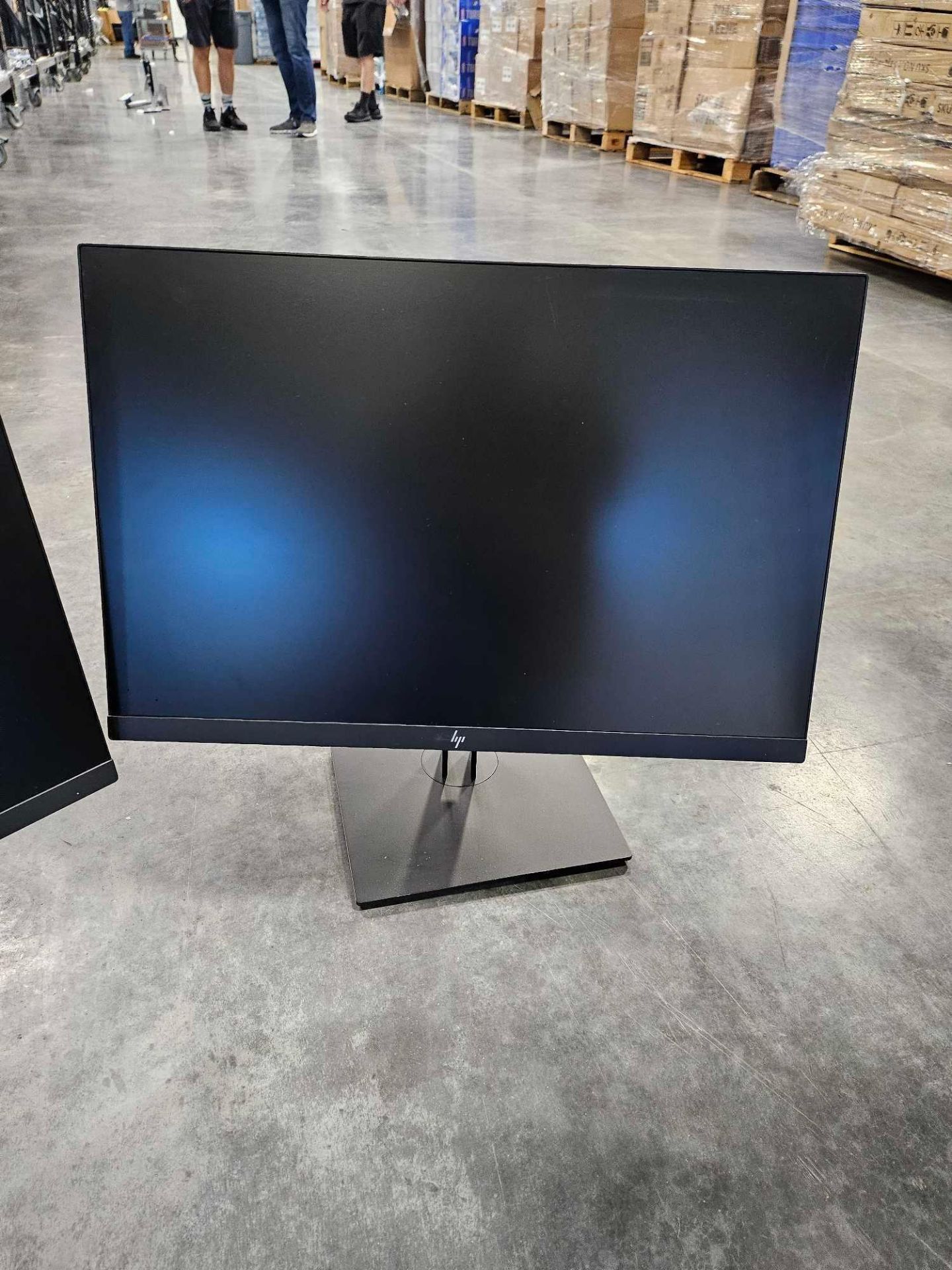 (2) HP z24" monitor with stands - Image 2 of 7