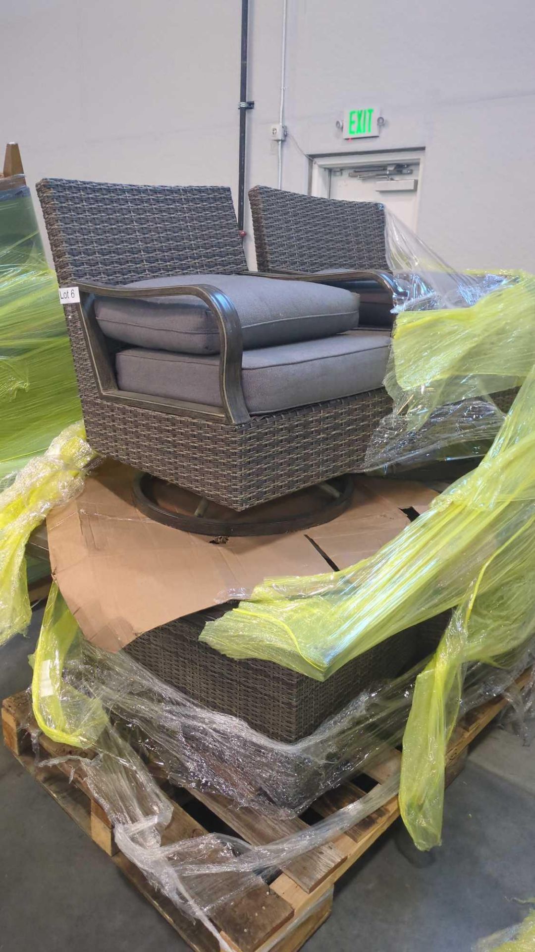 outdoor chairs and fire table not in box