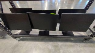 6 HP Z24 Monitors on stands