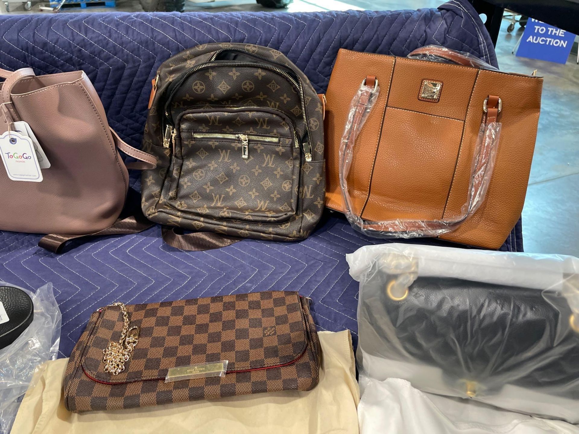 Replica Purses/ bags, Gucci, Dooney & Burke, Louis Vuitton Steve Madden, Egoyard, - Image 5 of 7