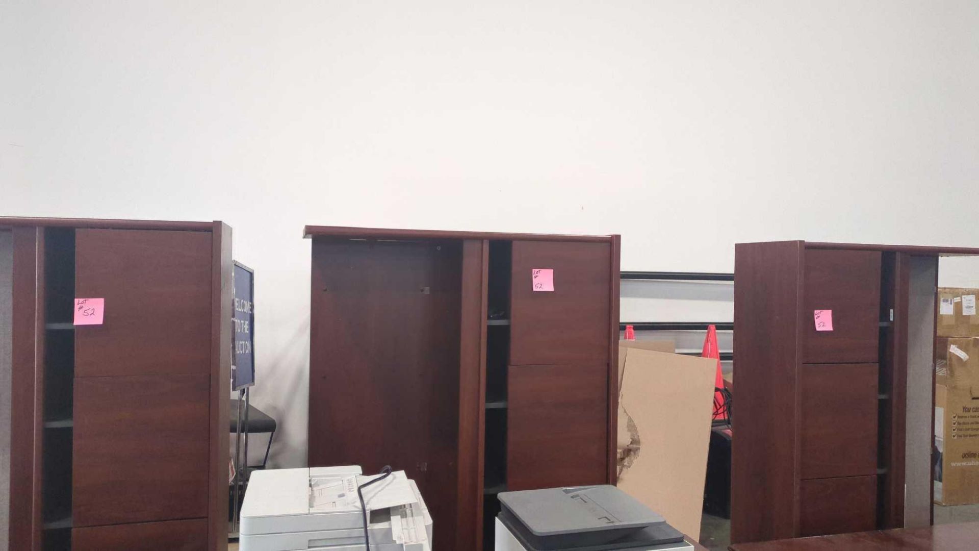 ***back at our warehouse*** mega Office furniture lot. desks, chairs, filing cabinets, trees and mor - Image 4 of 12