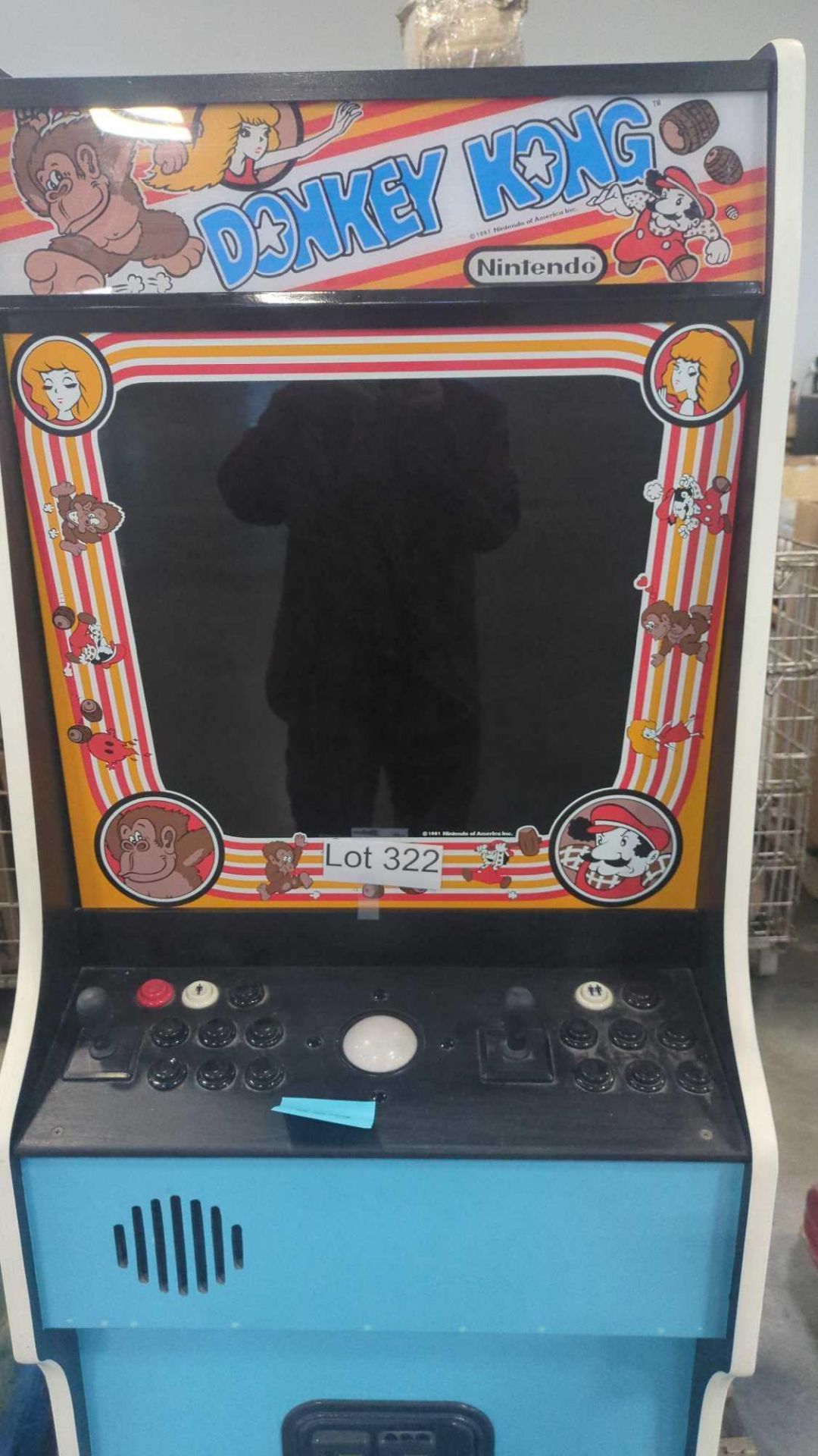 donkey Kong arcade machine in great condition