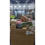 GL- volleyball kit, luggage, serving boards, Kid toys, squish toys and more