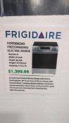 Fridigaire Freestanding Electric Range FCFE3062AS