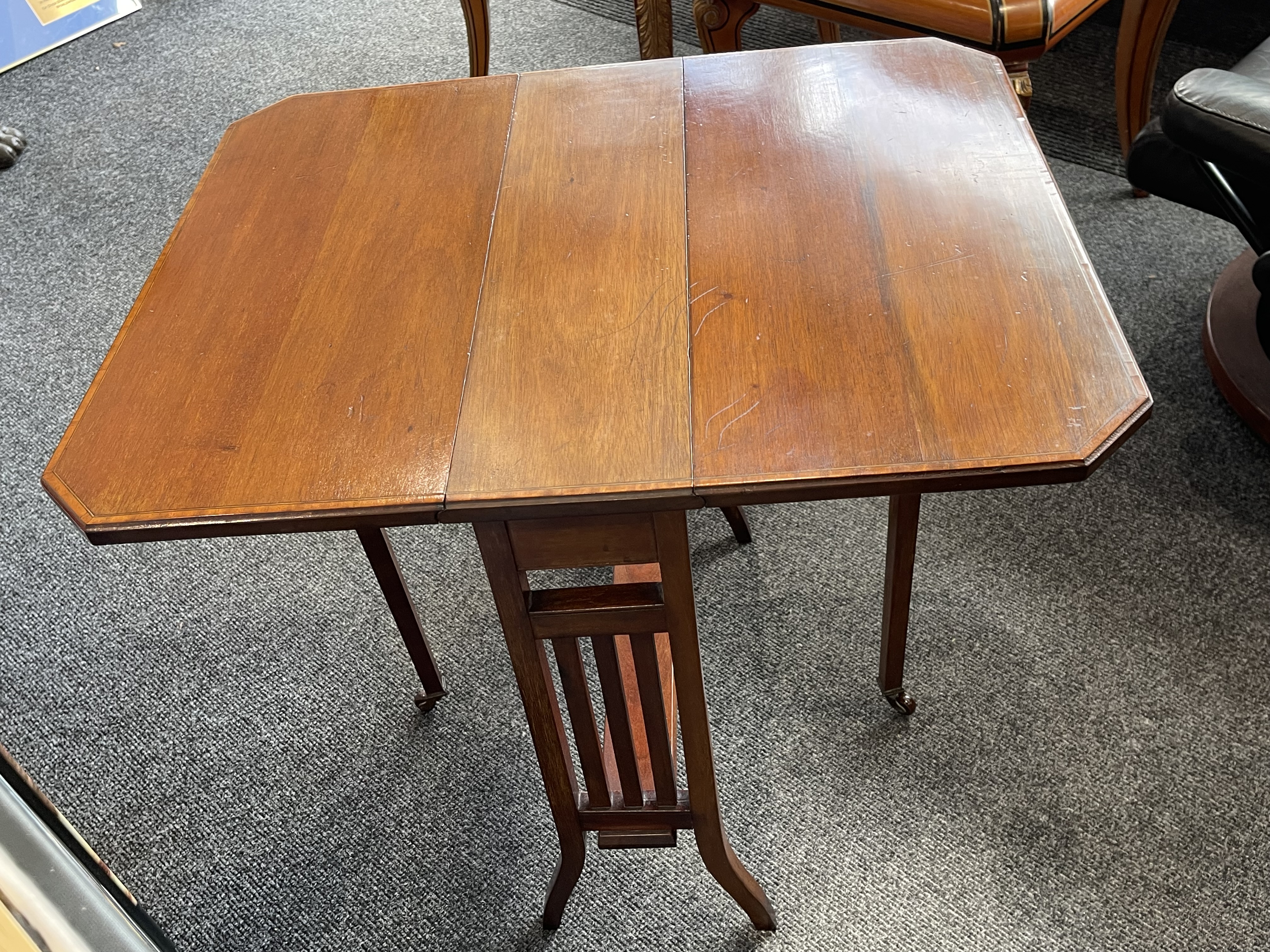 Antique Mahogany Drop leaf Sutherland Table and a - Image 4 of 17