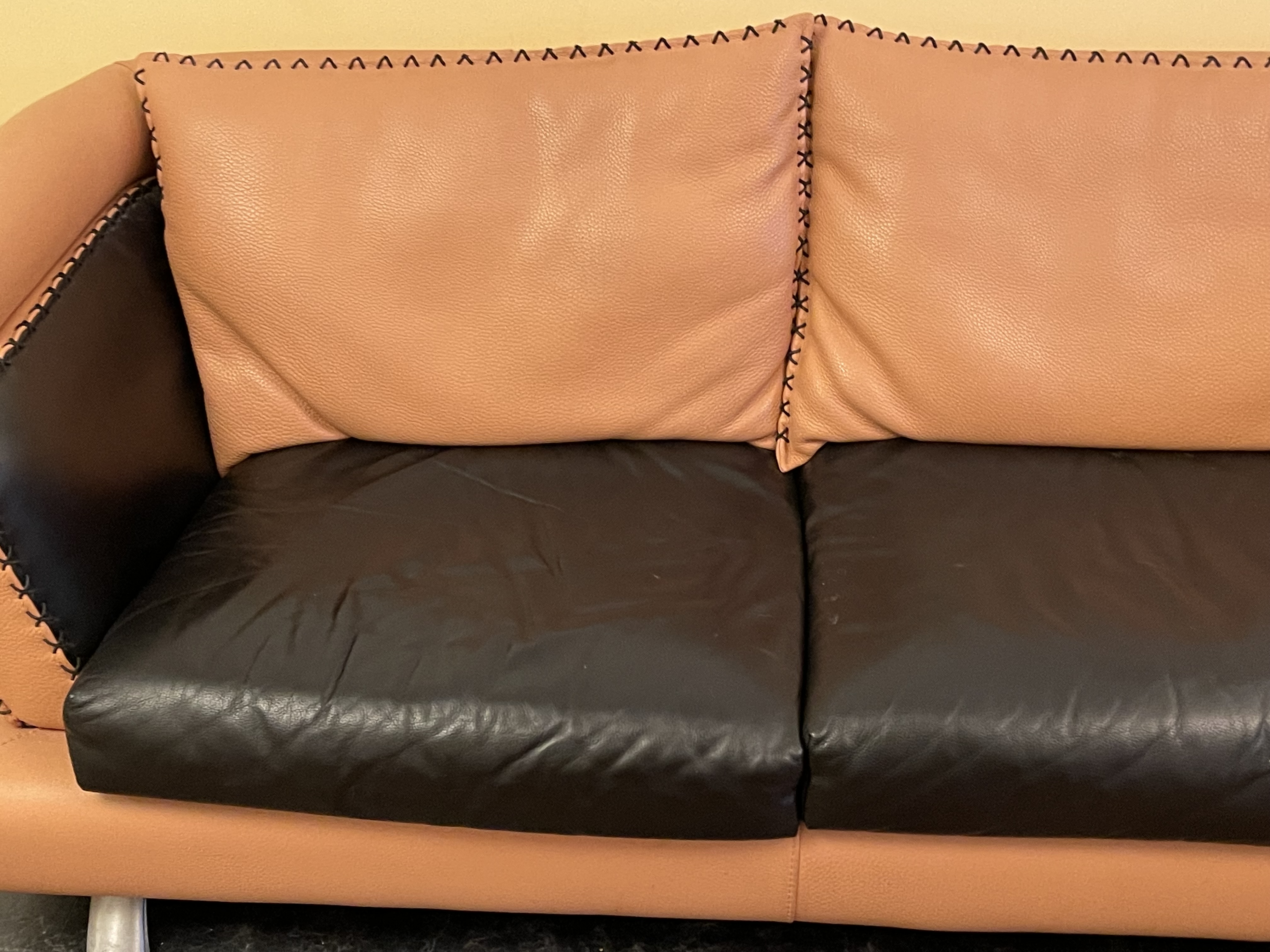 Pair of Italian Formenti 2 + 2 Seater Sofas. - Image 18 of 24