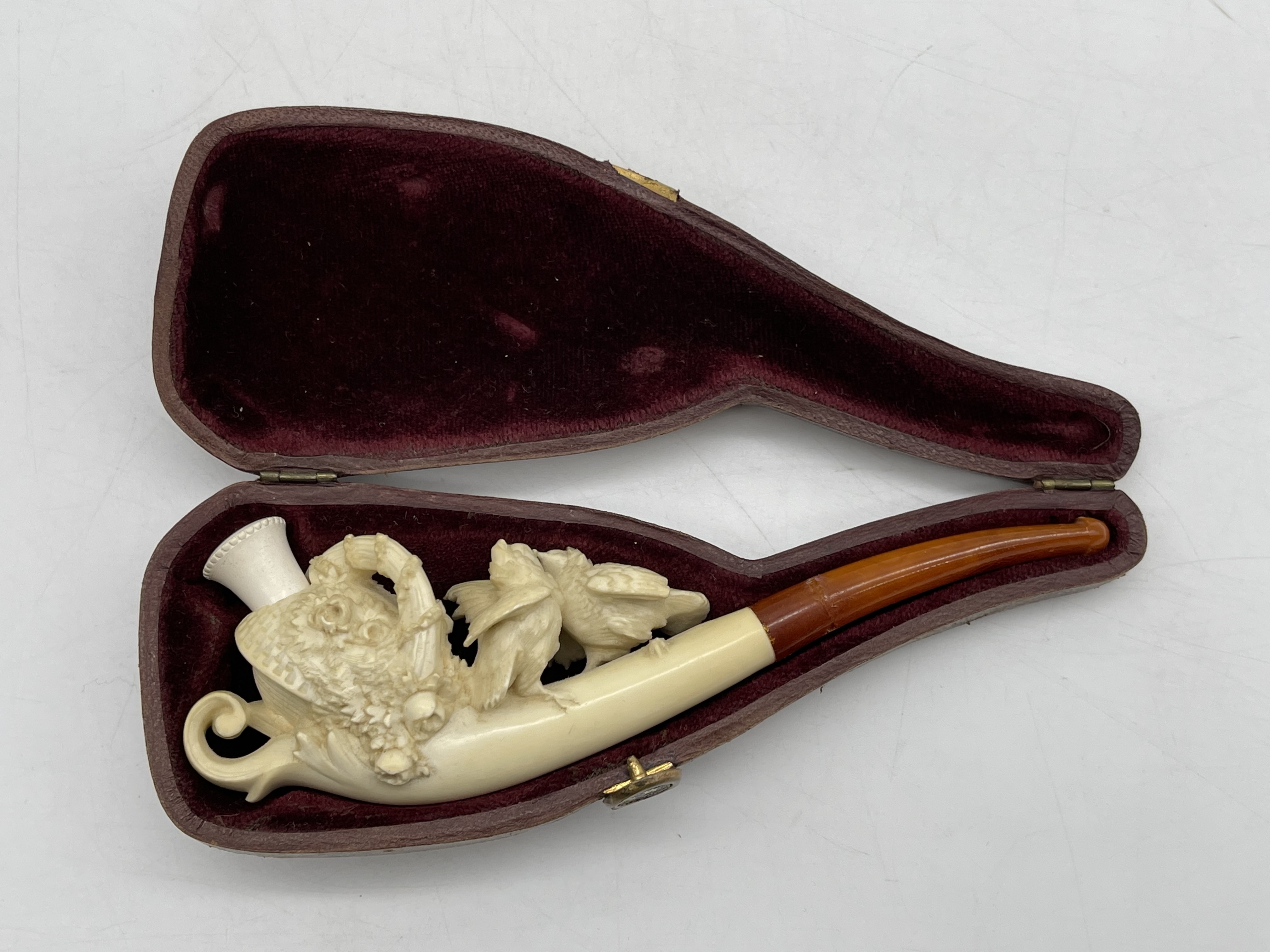 Cased, Beautifully Carved Meerschaum Pipe by S.W. - Image 12 of 12