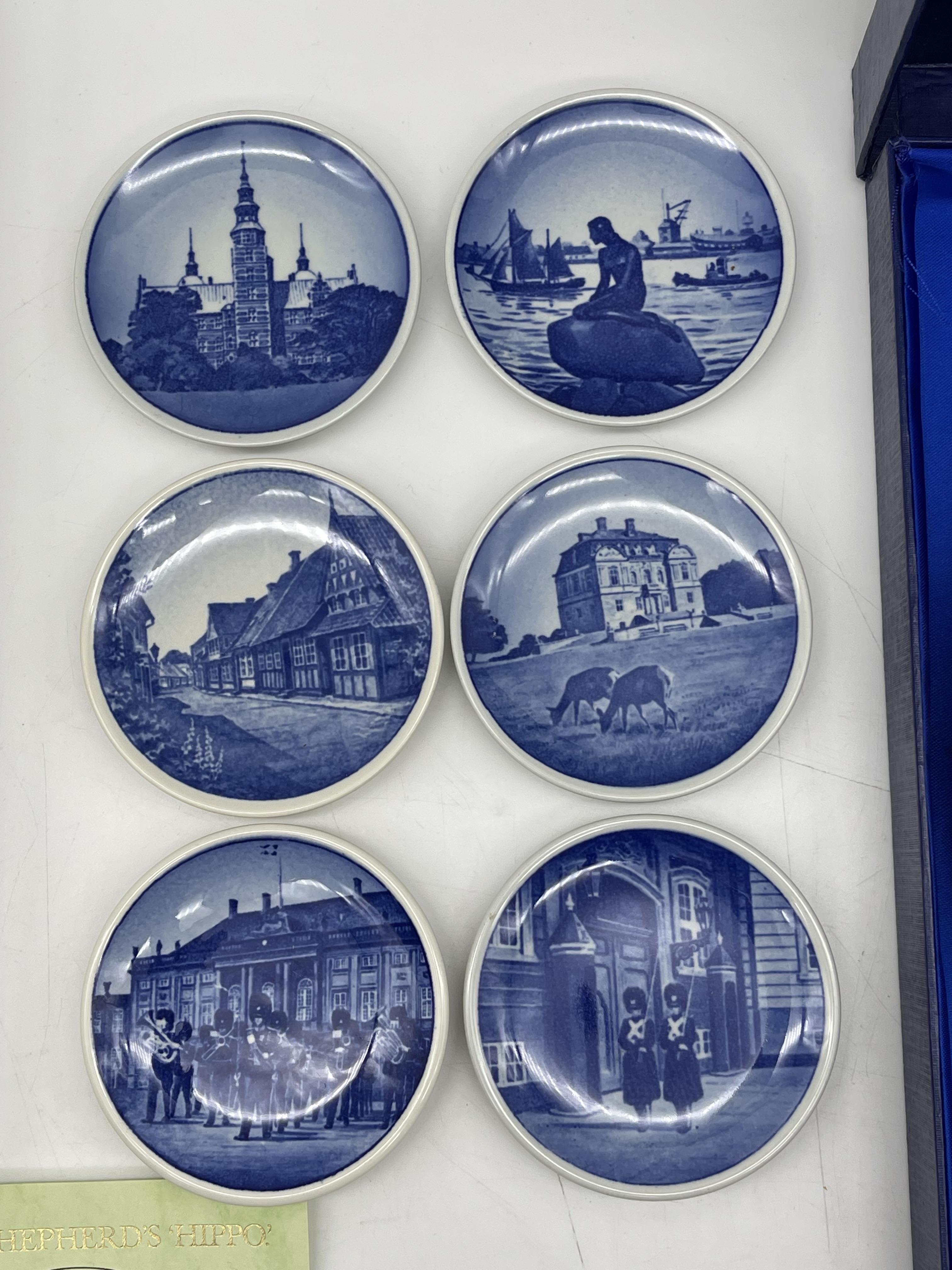 Assorted Lot to include Delft, Wedgewood, Royal Co - Image 7 of 15