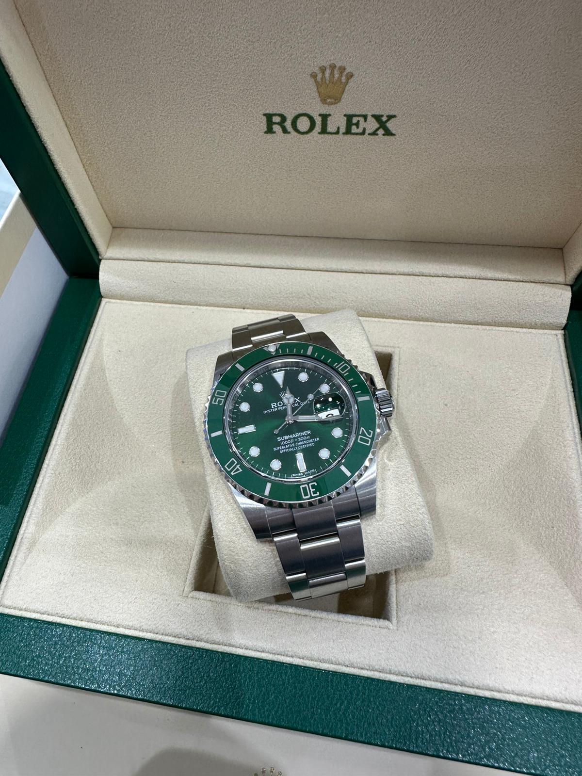 Rolex Submariner Hulk discontinued watch 2019 with - Image 9 of 10