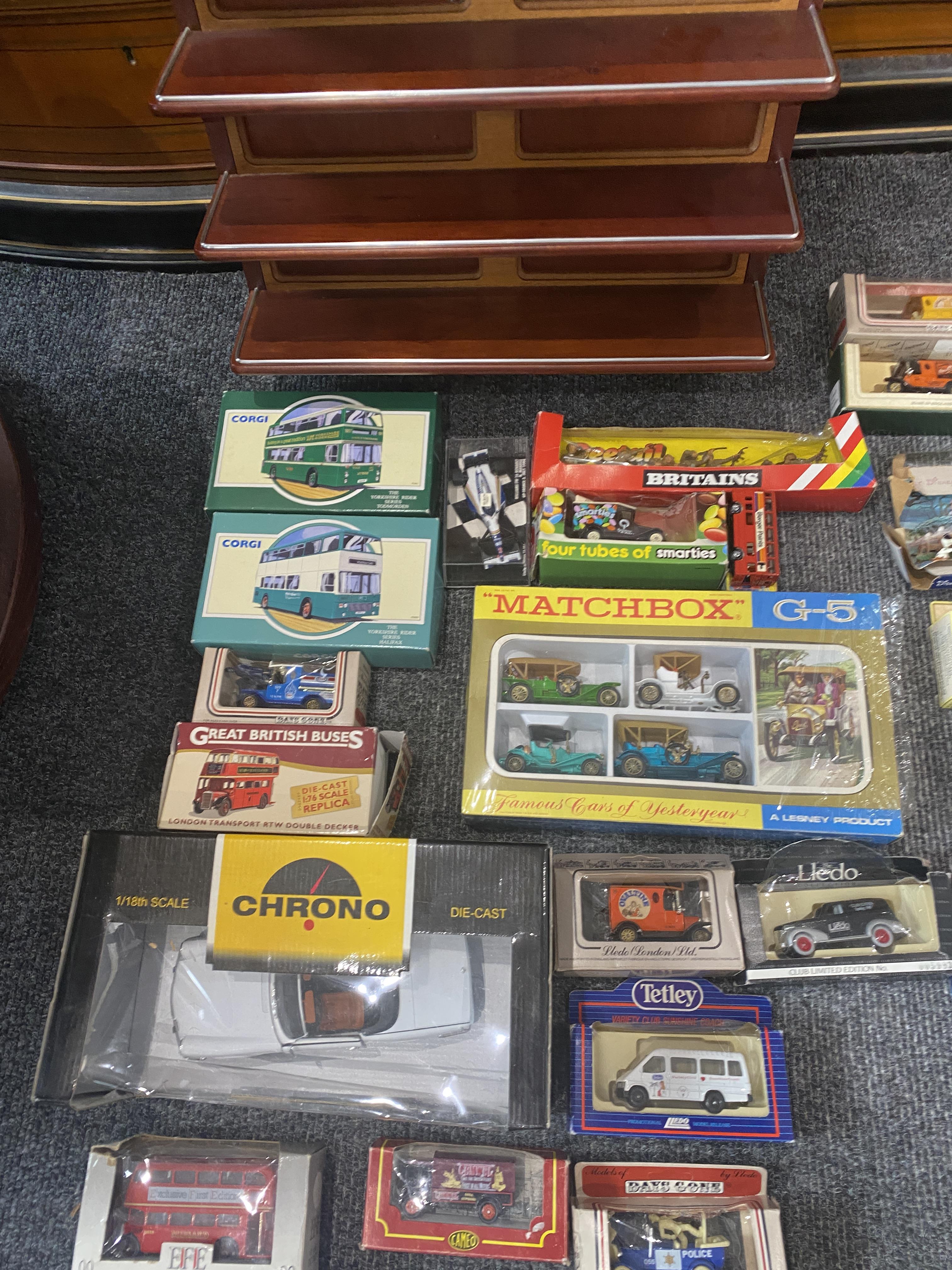 Collection of Vintage Toy Vehicles along with a ca - Image 3 of 28