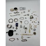 Collection of Dress Jewellery to include 18ct Gold