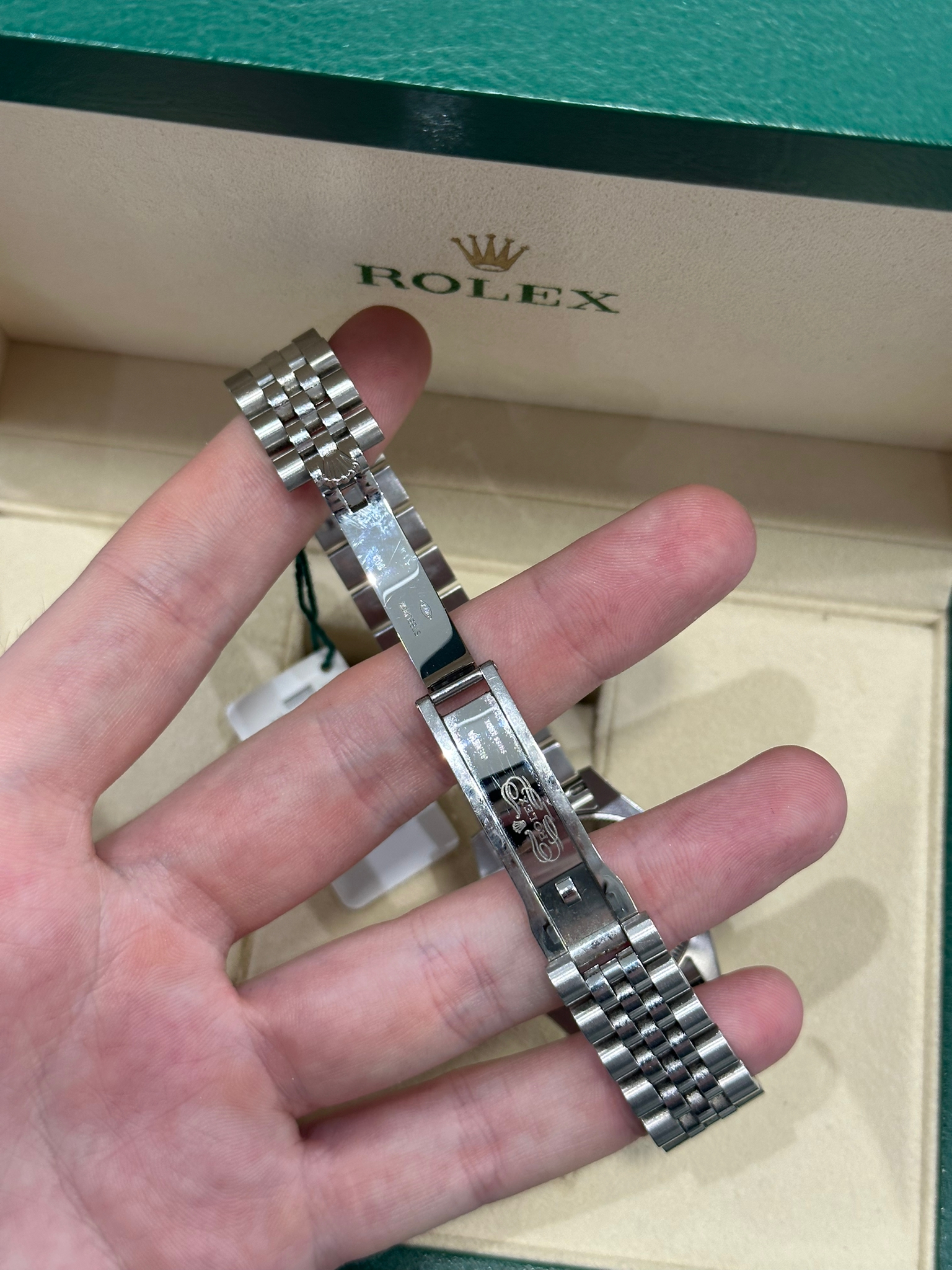 Rolex Datejust 31mm stainless steel with salmon pi - Image 3 of 10