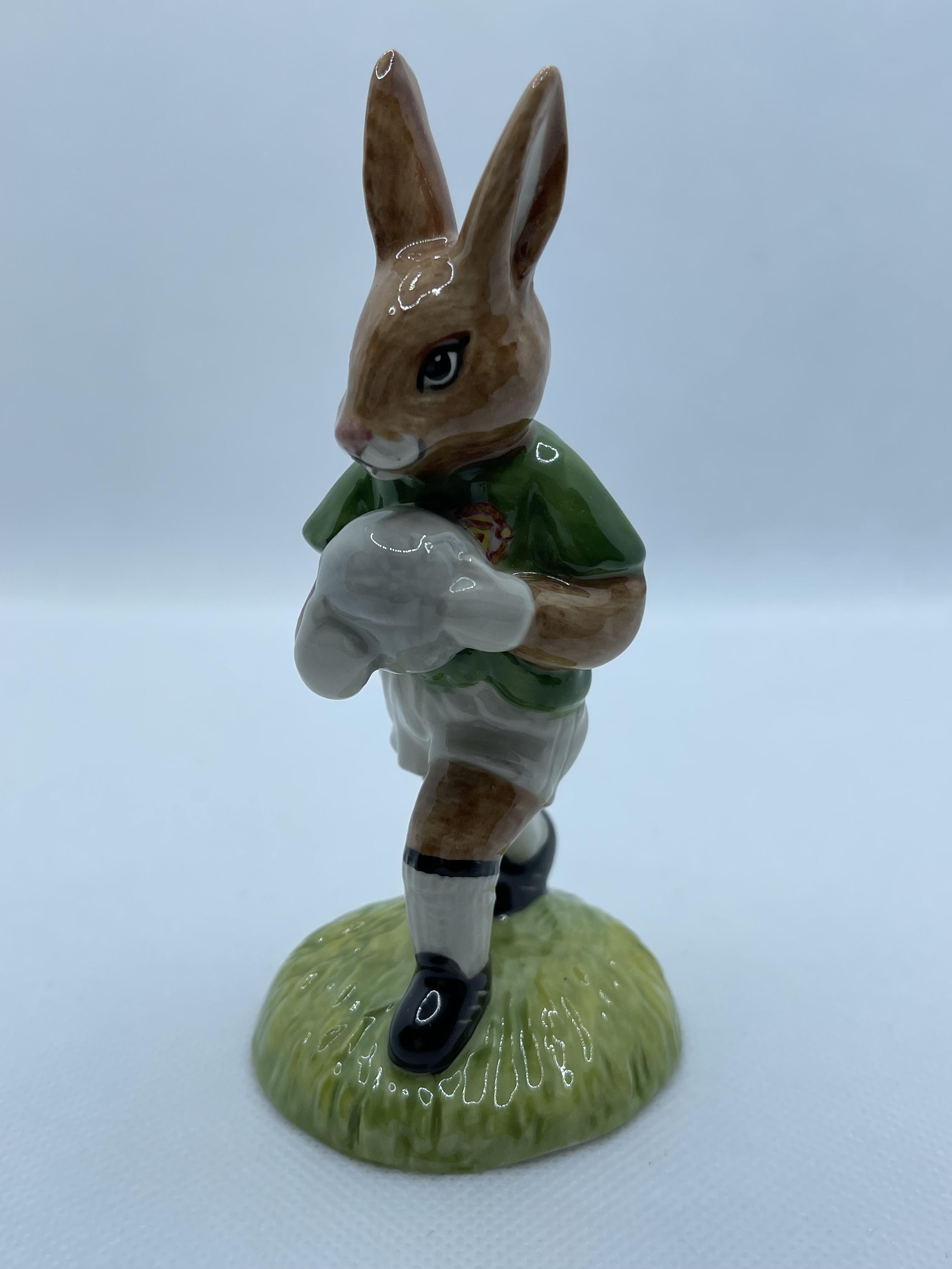 One Off - Royal Doulton - Manchester United Bunnyk - Image 2 of 10