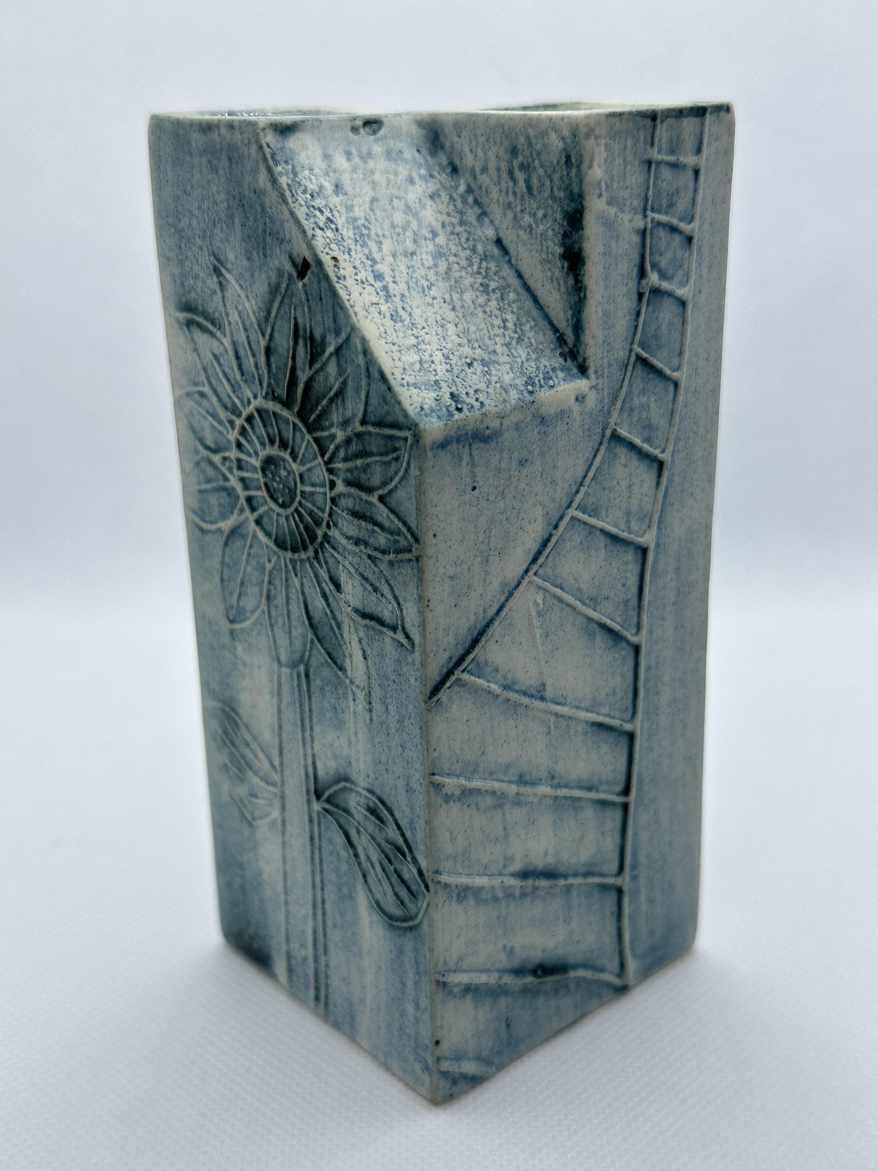 Wood Fired Ceramic Vase (H14cm) along with Carn Pottery Pe - Image 16 of 22