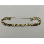 9ct Yellow Gold Bracelet.