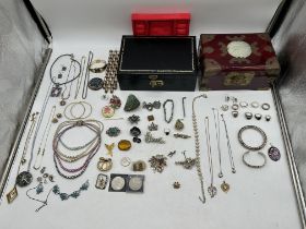 Collection of Dress Jewellery to include Silver Ri