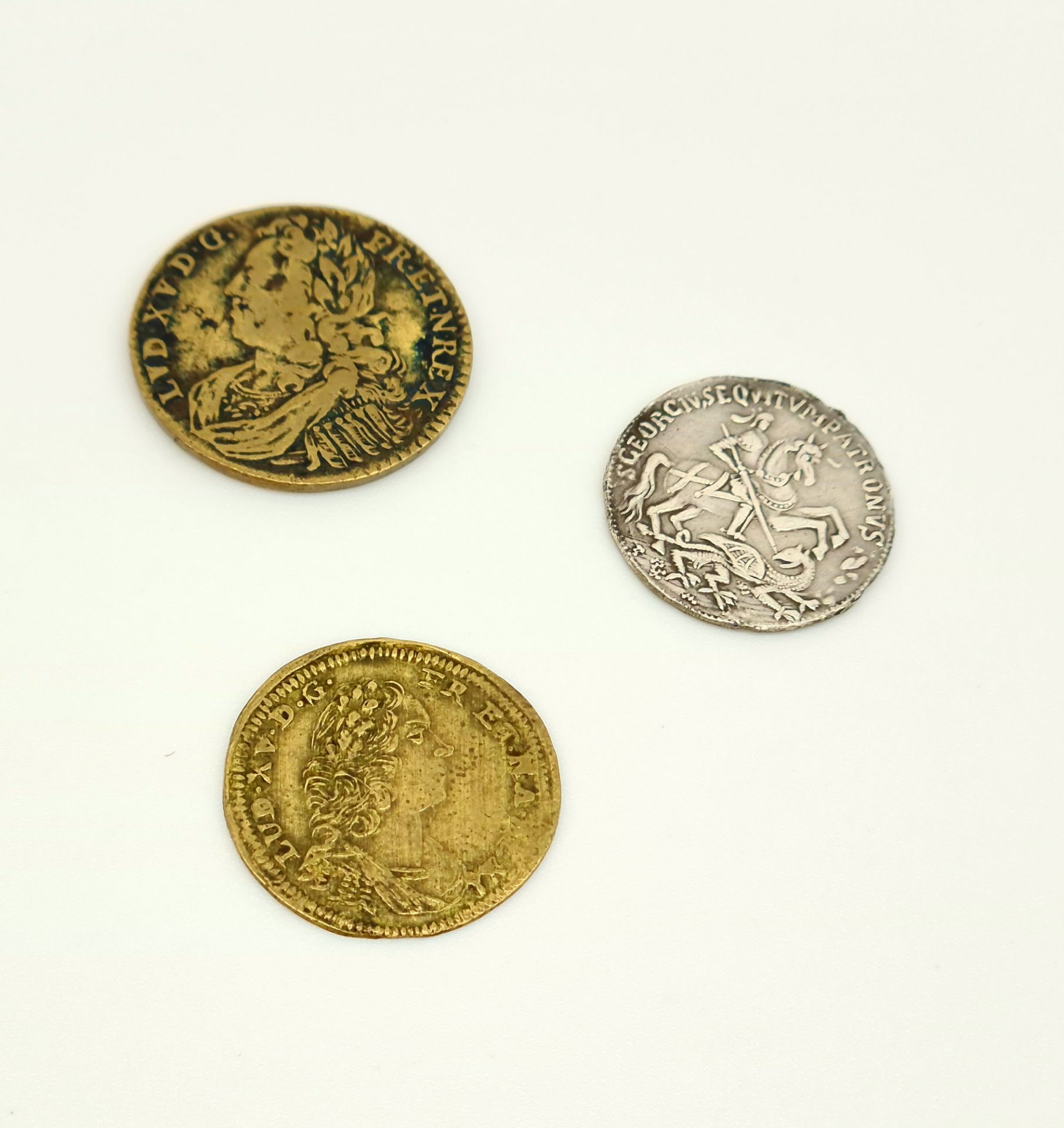Konvolut Münzen-Jeton , Ludwig XVI 1793, Louis XV , Georg der Drachentöter , Gesamt Gewicht: 9,16g,