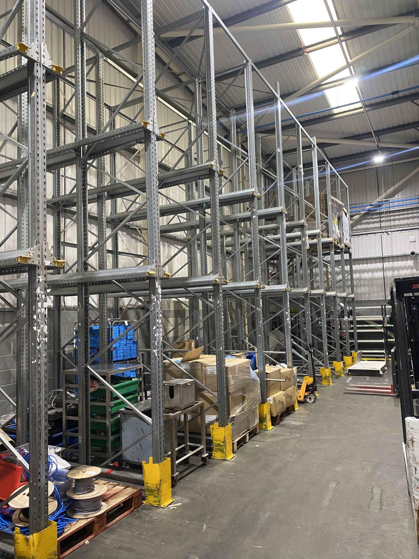 11 Bays of drive in heavy duty racking, 6m high wi - Image 4 of 7