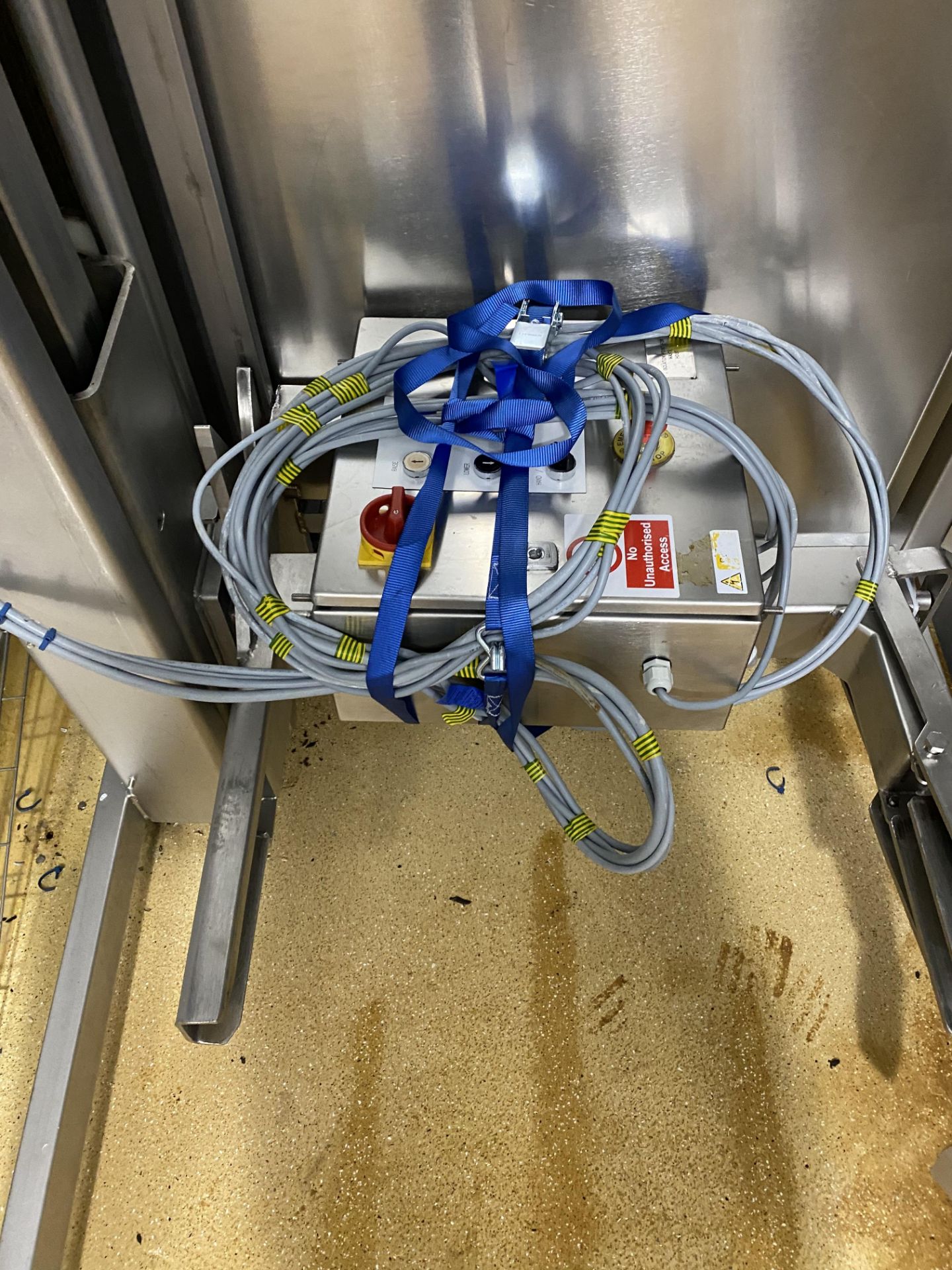 Syspal Tray waste hoist, DOM 2018 - Image 4 of 5