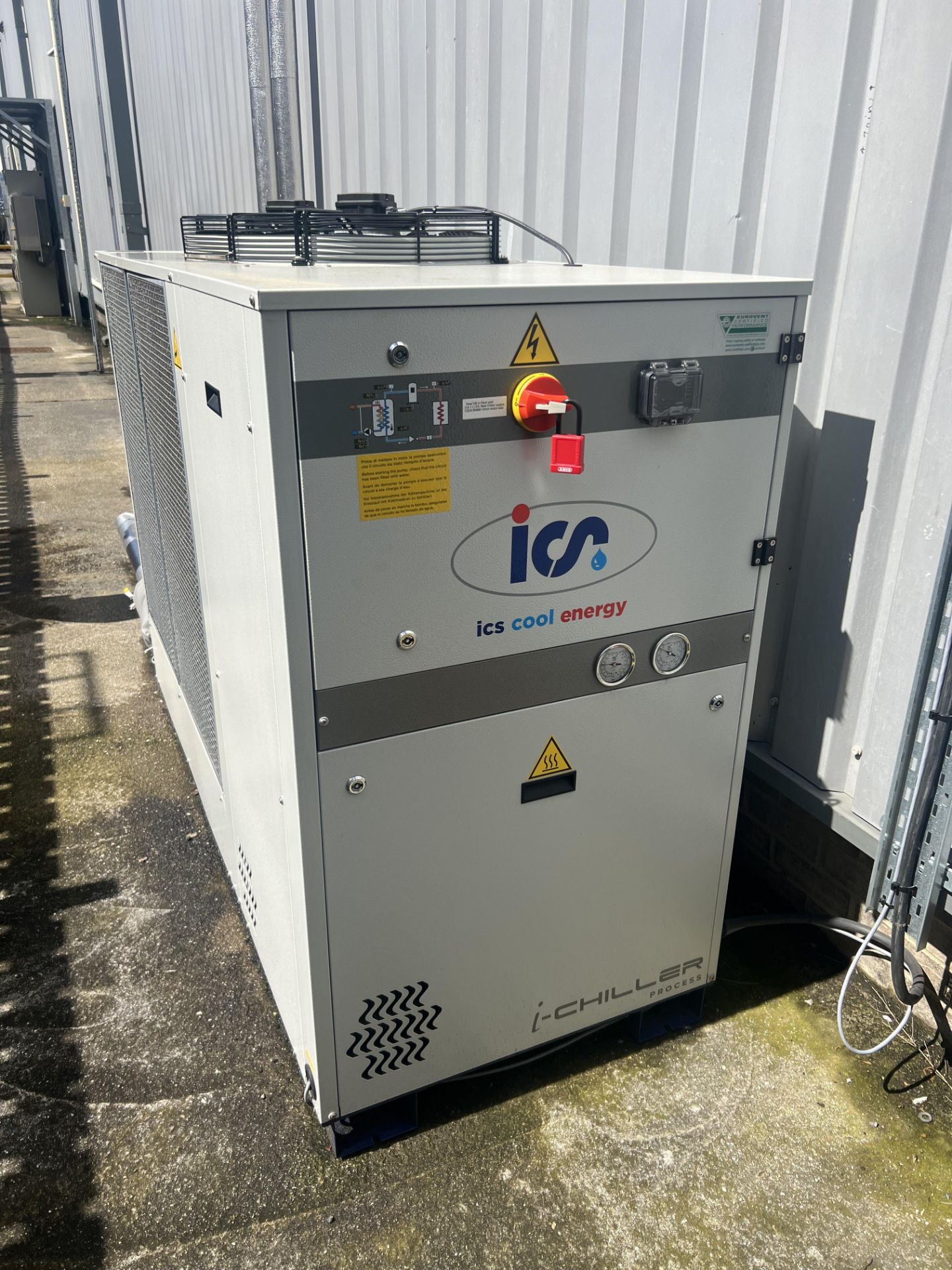 ICS IC410 Water Chiller, SN 2200370311, DOM 2021