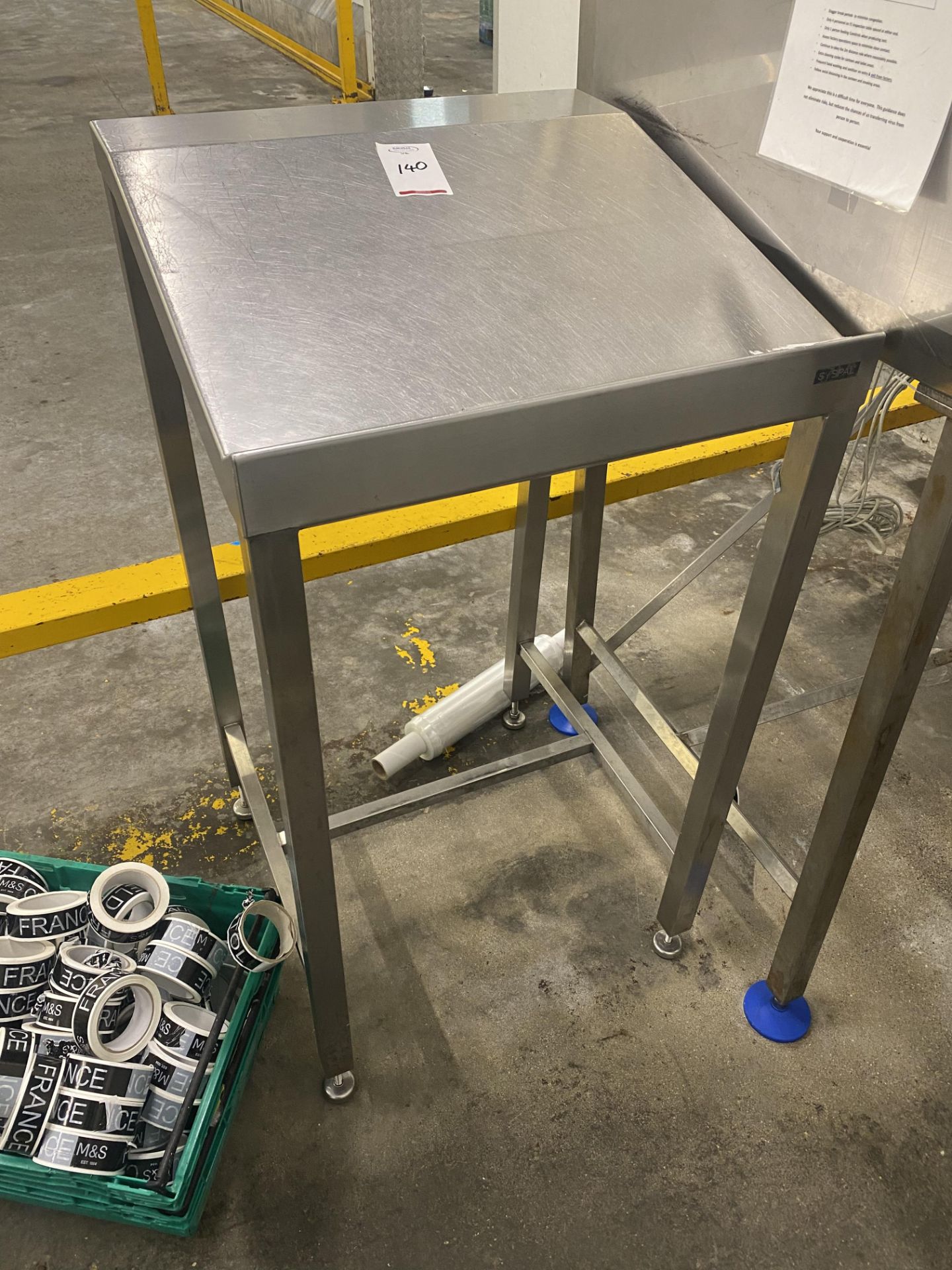 Stainless steel work station with stainless steel lecturn and Fermoo stainless steel shelfing unit - Image 3 of 4
