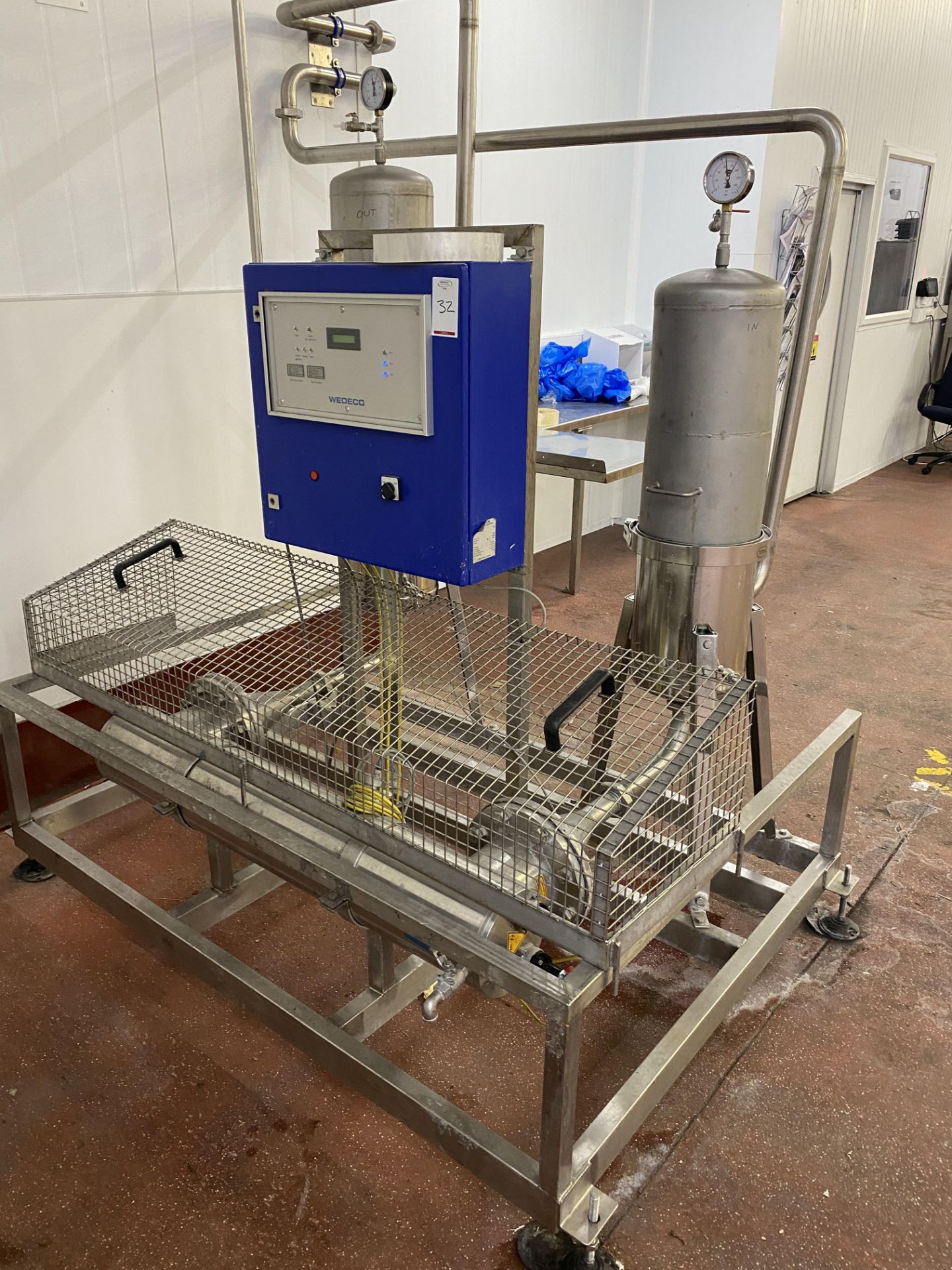 WEDCO Ultra violet water disinfection unit , sn 38452 , DOM 2001