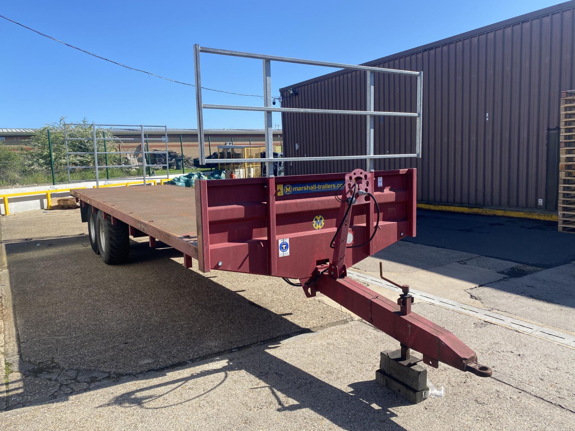 Marshall twin outlet flatbed trailer , model type BC128 , sn 2A86720 , DOM 2016 , carrying - Image 2 of 9