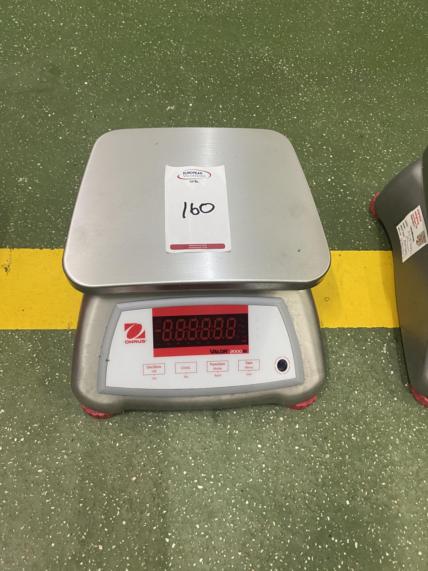 Ohaus valor 2000w digital weighing scales