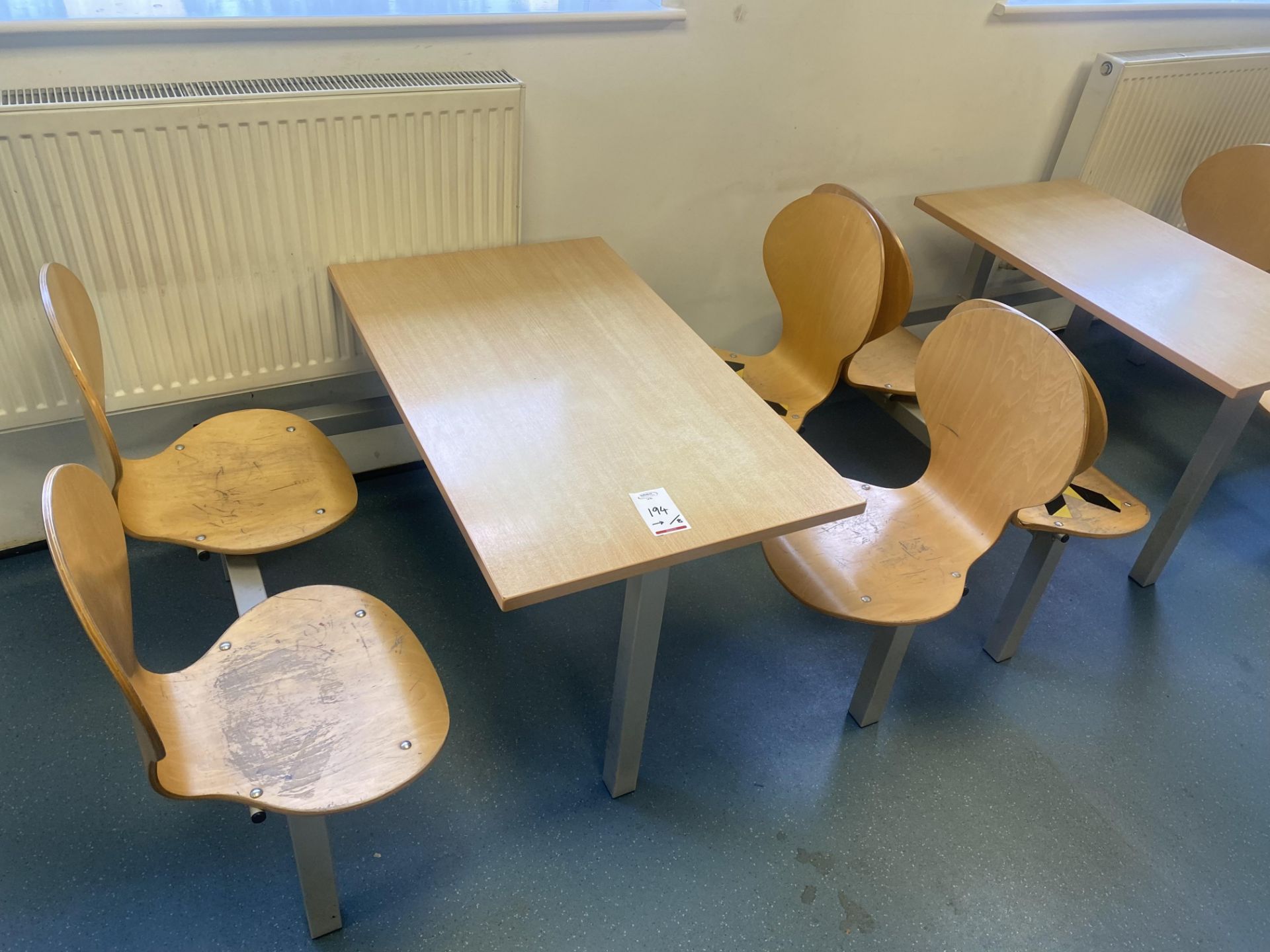 8 4 seater rest room tables - Image 2 of 2