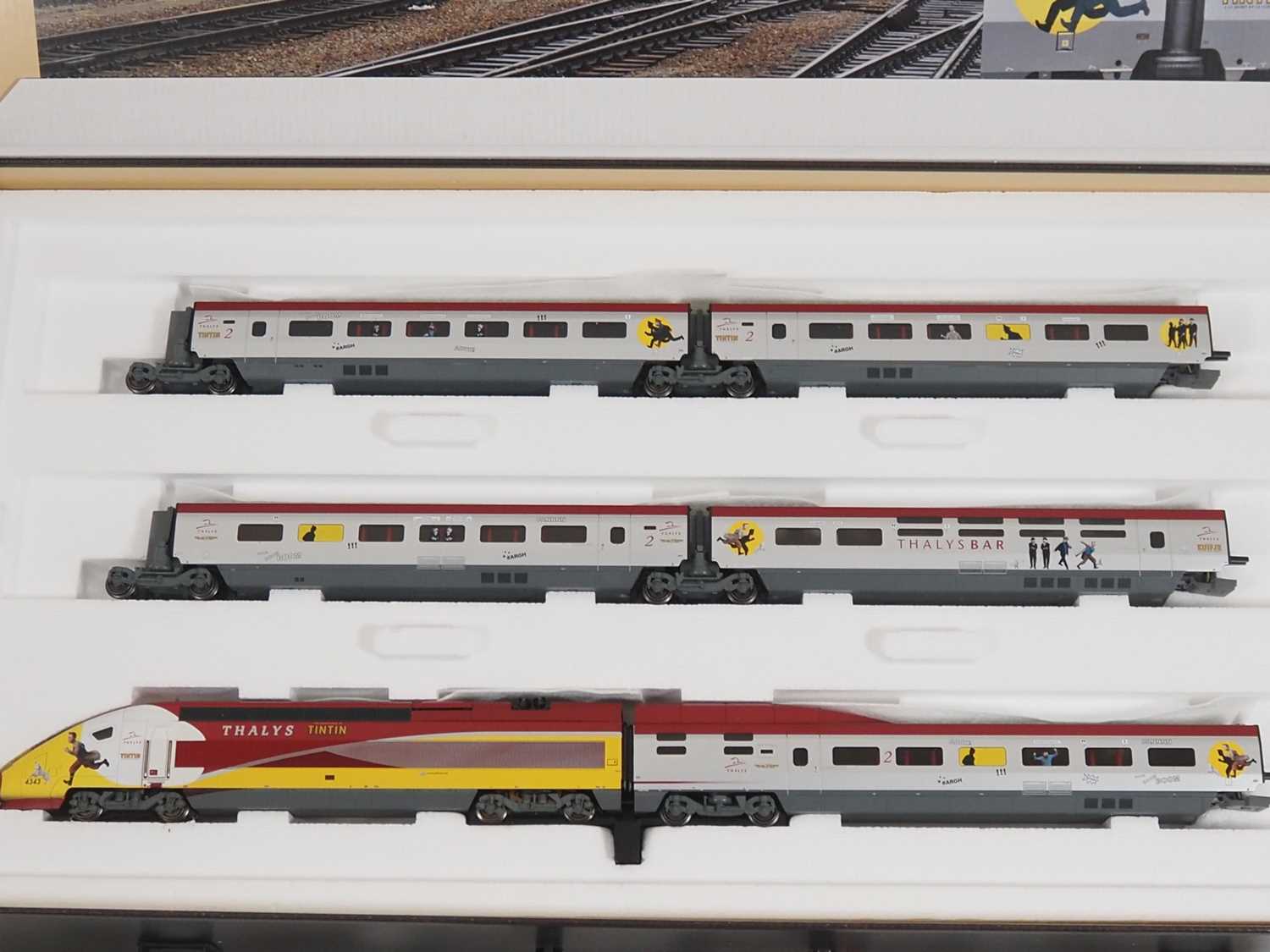 A MARKLIN HO gauge 3-rail AC 37795 limited edition full length TGV THALYS train set in special ' - Image 5 of 8