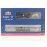 A BACHMANN OO gauge 31-537 class 105 2-car diesel multiple unit in BR green livery - VG/E in G/VG