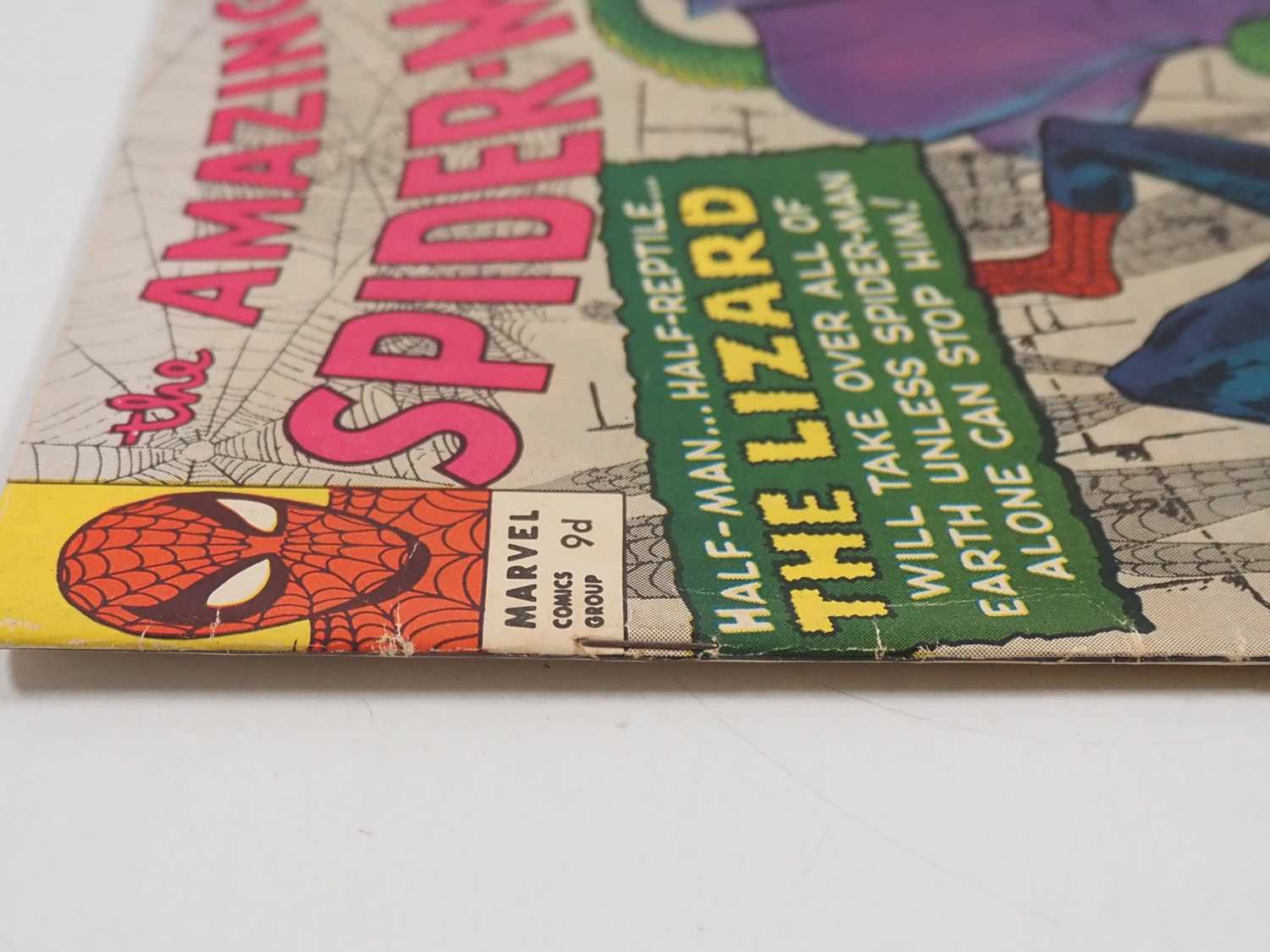 AMAZING SPIDER-MAN #6 - (1963 - MARVEL - UK Price Variant) - Origin and first appearance of the - Image 23 of 24