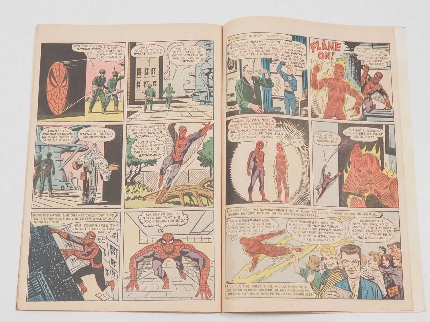 AMAZING SPIDER-MAN #3 (1963 - MARVEL - UK Price Variant) - Origin and First appearance of Doctor - Image 17 of 23