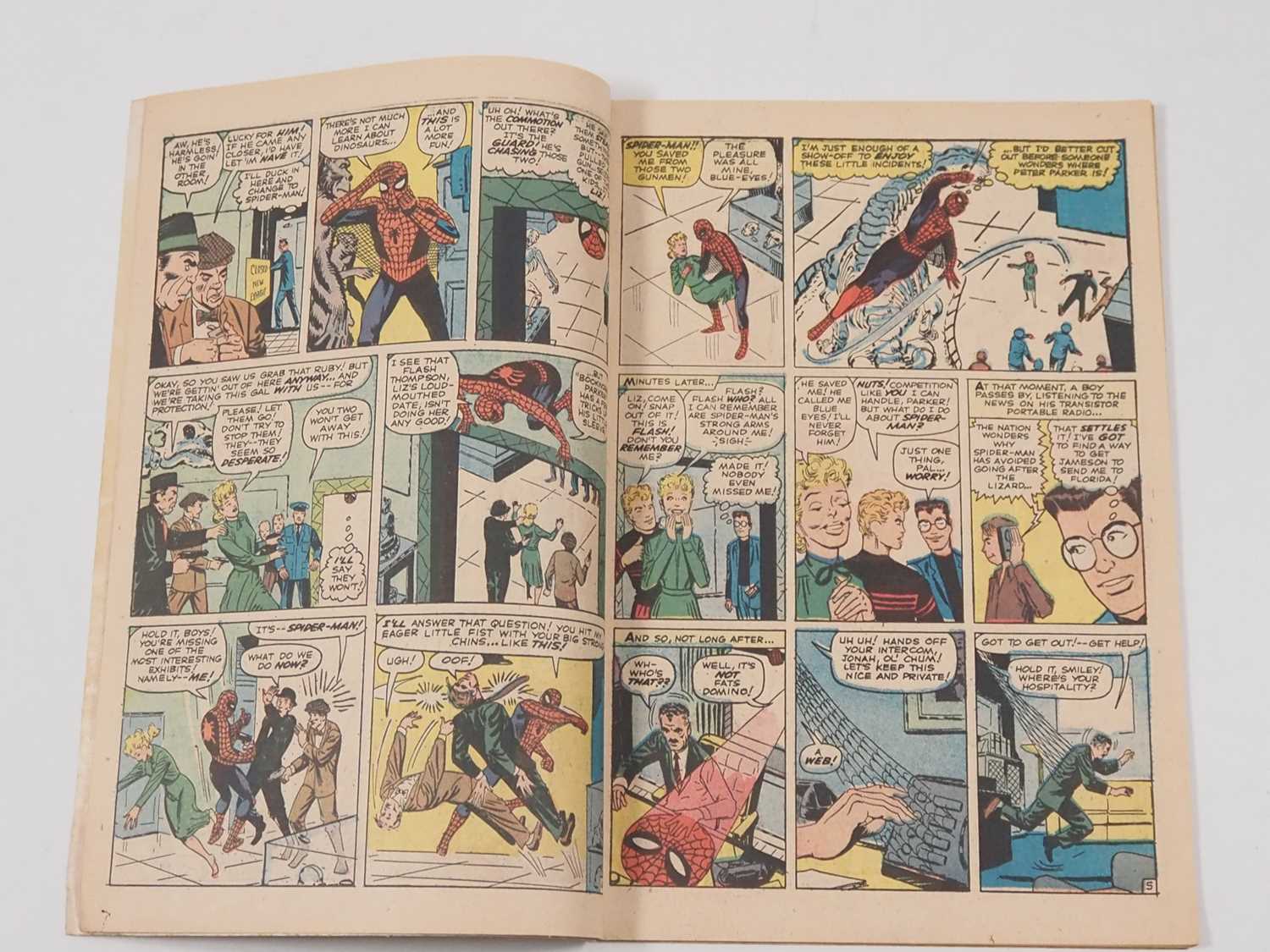 AMAZING SPIDER-MAN #6 - (1963 - MARVEL - UK Price Variant) - Origin and first appearance of the - Image 4 of 24