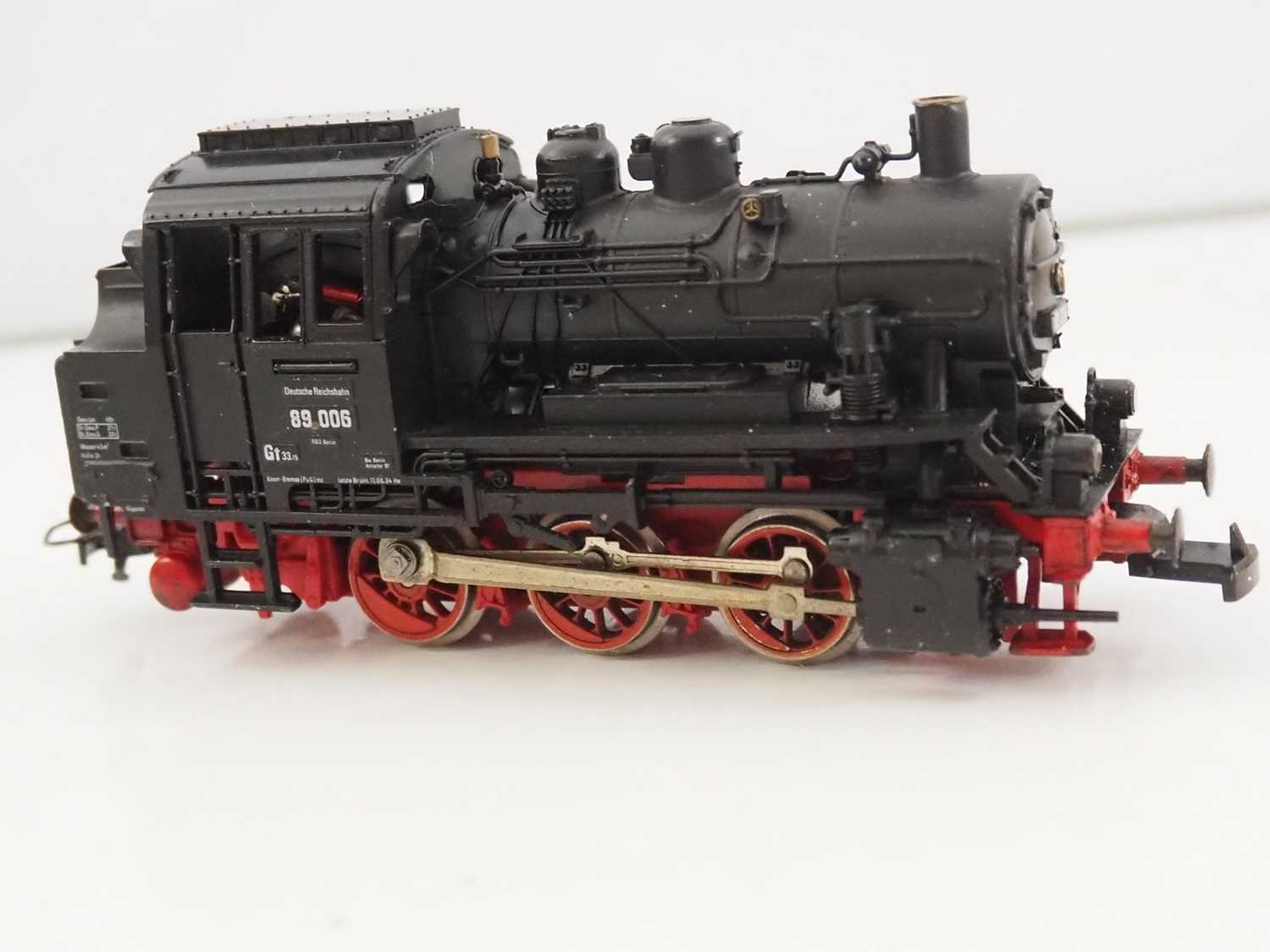 A group of FLEISCHMANN HO gauge German outline steam locos comprising two boxed and two unboxed - Image 9 of 13