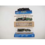 A group of HO gauge American outline steam locomotives by BACHMANN and MRC in various liveries - G/