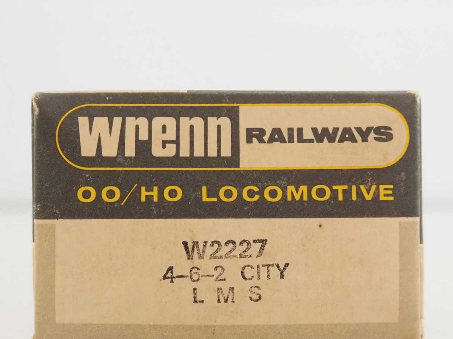 A WRENN OO gauge W2227 Duchess class steam locomotive 'City of Stoke on Trent' in LMS black livery - - Image 6 of 6