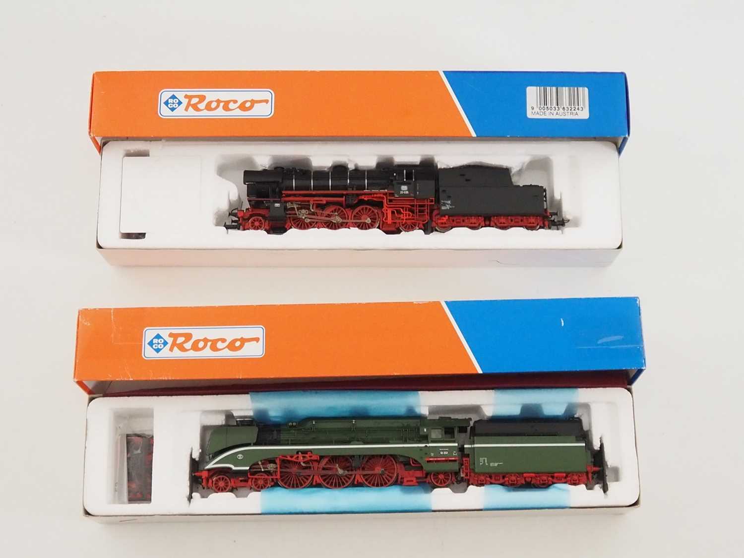 A pair of ROCO HO gauge German outline steam locos comprising classes BR23 and BR18 in DB black