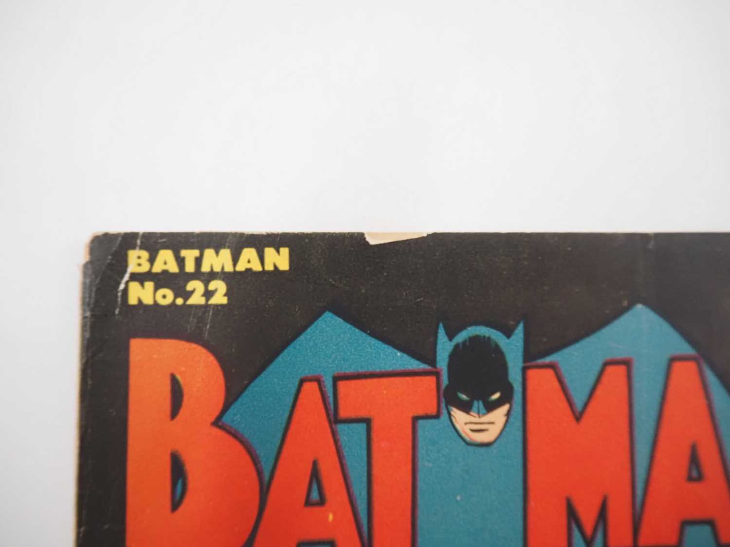 BATMAN #22 (1944 - DC) - First cover appearance and first solo story featuring Alfred - Dick - Image 2 of 37