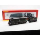 A HORNBY OO gauge R2221 Battle of Britain class steam locomotive in BR green "Tangmere" - VG in G/VG