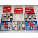 A large quantity of N gauge whitemetal accessories (cars, street and platform furniture etc) and kit