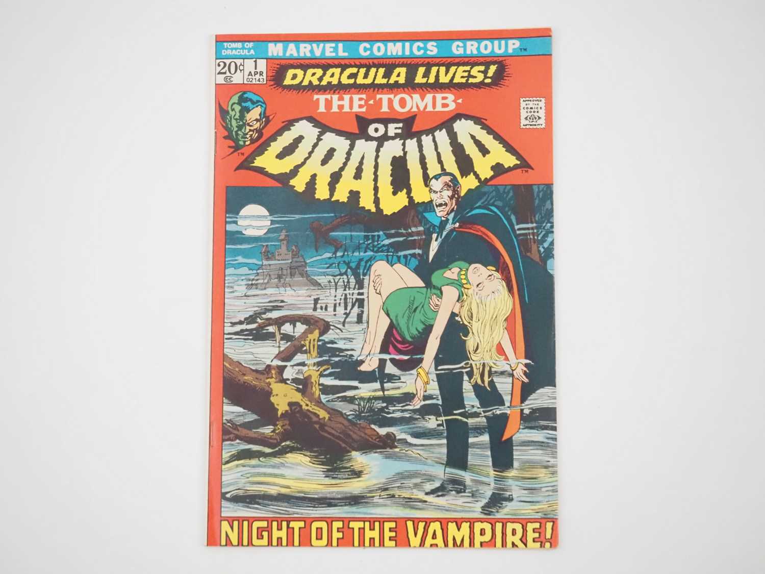 TOMB OF DRACULA #1 (1972 - MARVEL) - First appearances of Marvel's Dracula plus Frank Drake and