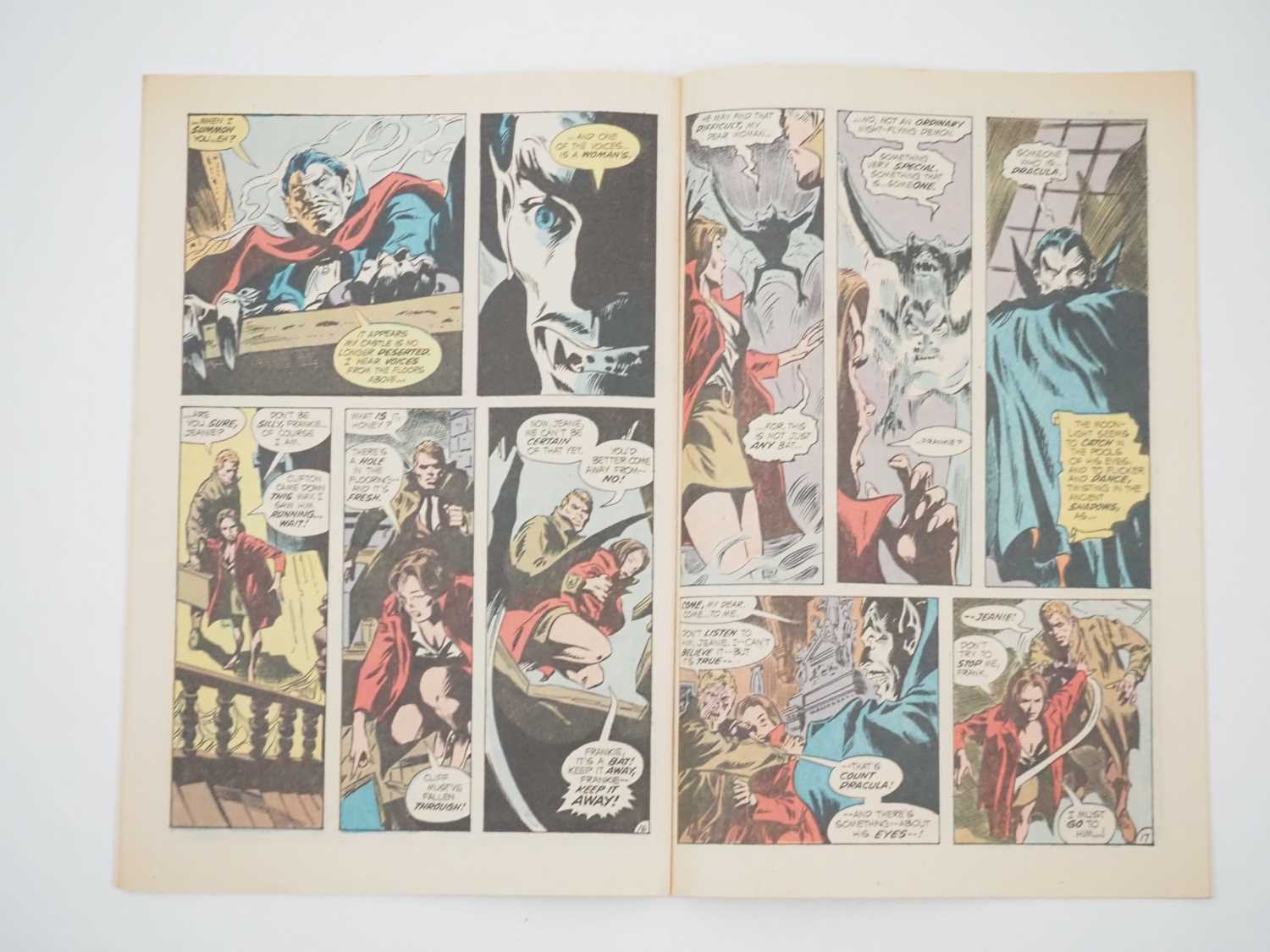 TOMB OF DRACULA #1 (1972 - MARVEL) - First appearances of Marvel's Dracula plus Frank Drake and - Bild 14 aus 25