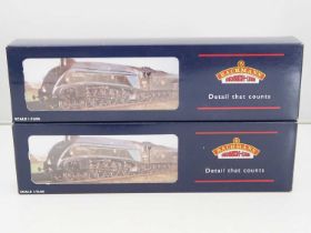 A pair of BACHMANN OO gauge class A4 steam locomotives comprising 'Mallard' in LNER blue livery